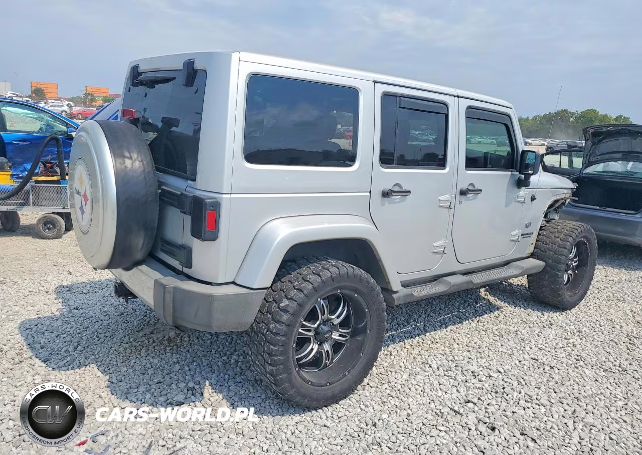 2011 Jeep Wrangler Unlimited Jeep 70Th Anniversary VIN:1J4BA7H11BL592225 - 3