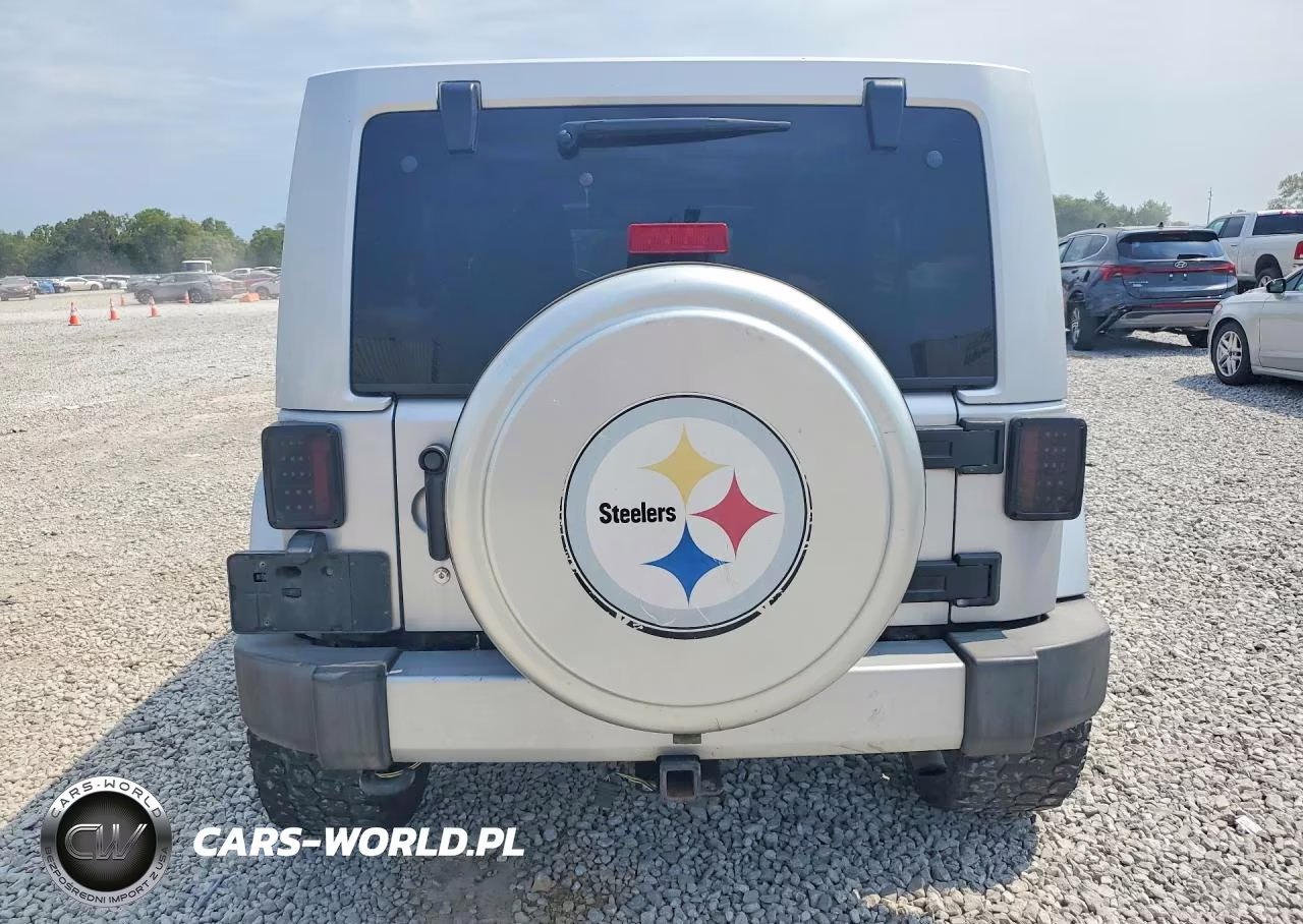 2011 Jeep Wrangler Unlimited Jeep 70Th Anniversary VIN:1J4BA7H11BL592225 - 6