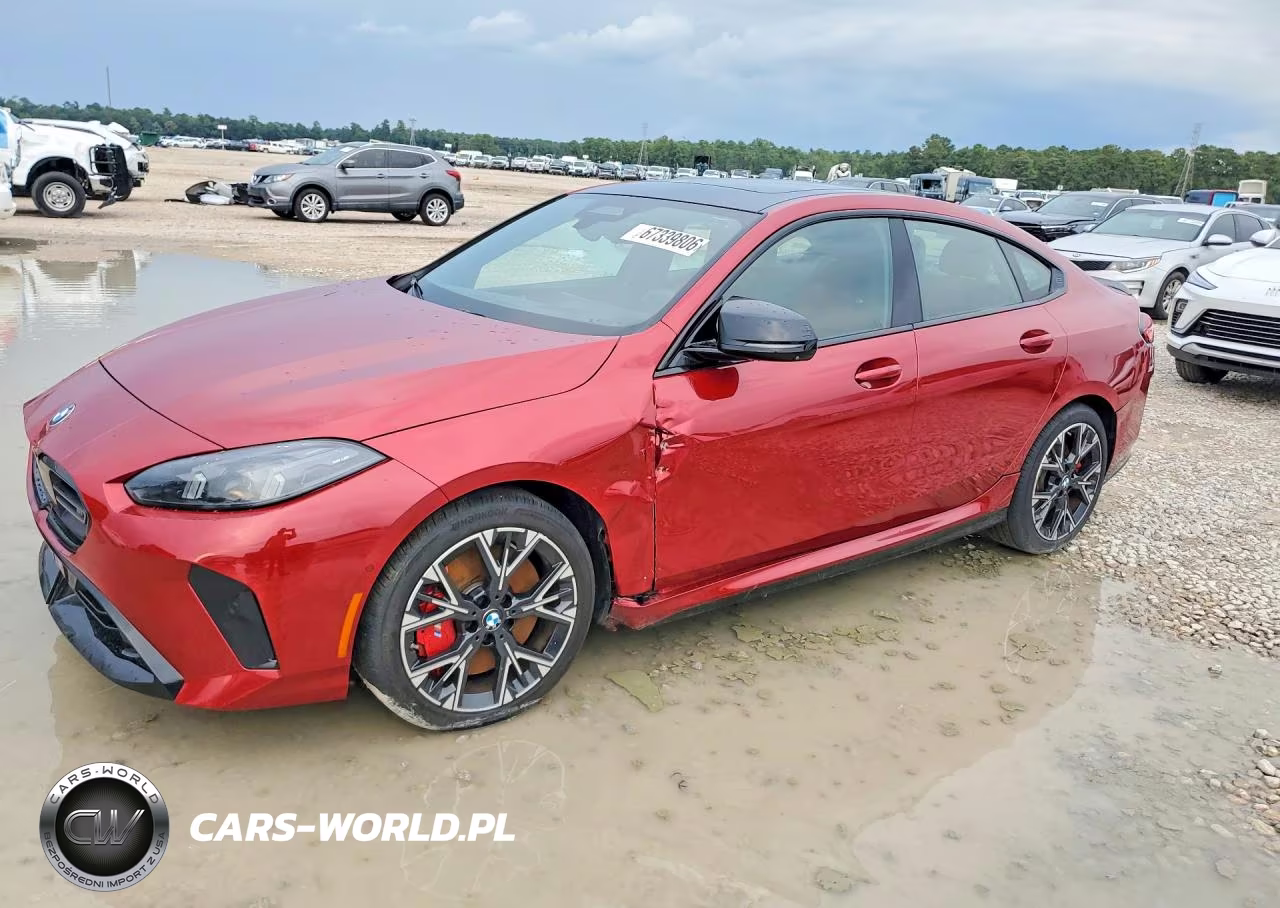 2025 BMW M235Xi