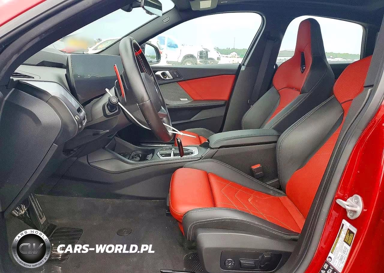2025 BMW M235Xi VIN:WBA33GG03S7S10599 - 7