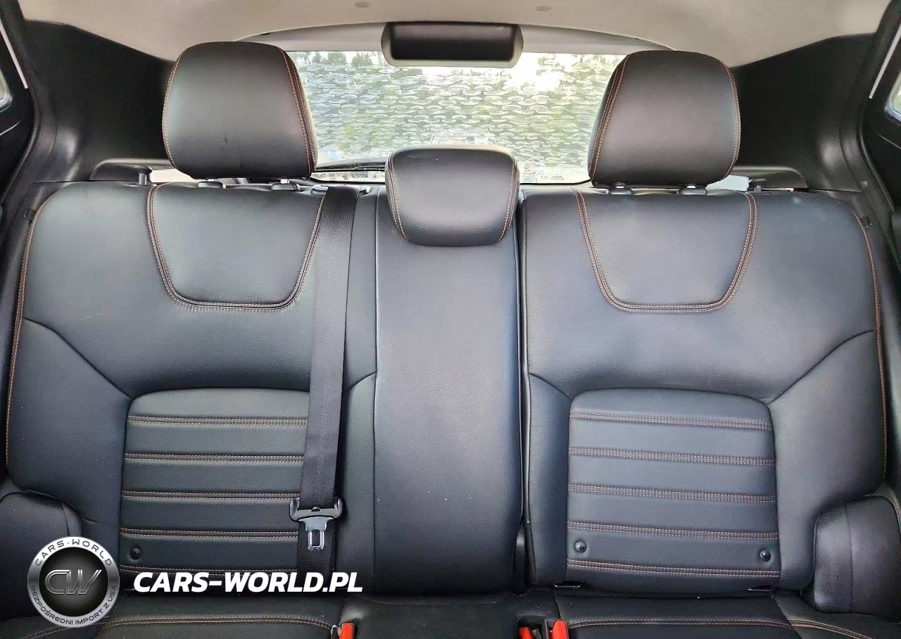 2019 Nissan Kicks Sr VIN:3N1CP5CU1KL527753 - 10