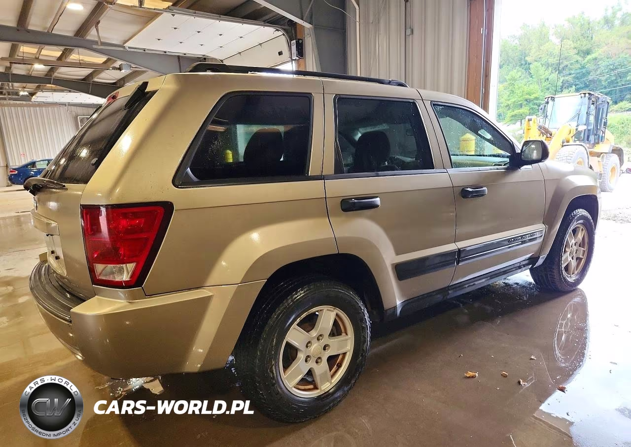 2006 Jeep Grand Cherokee Laredo VIN:1J4GR48KX6C311938 - 3