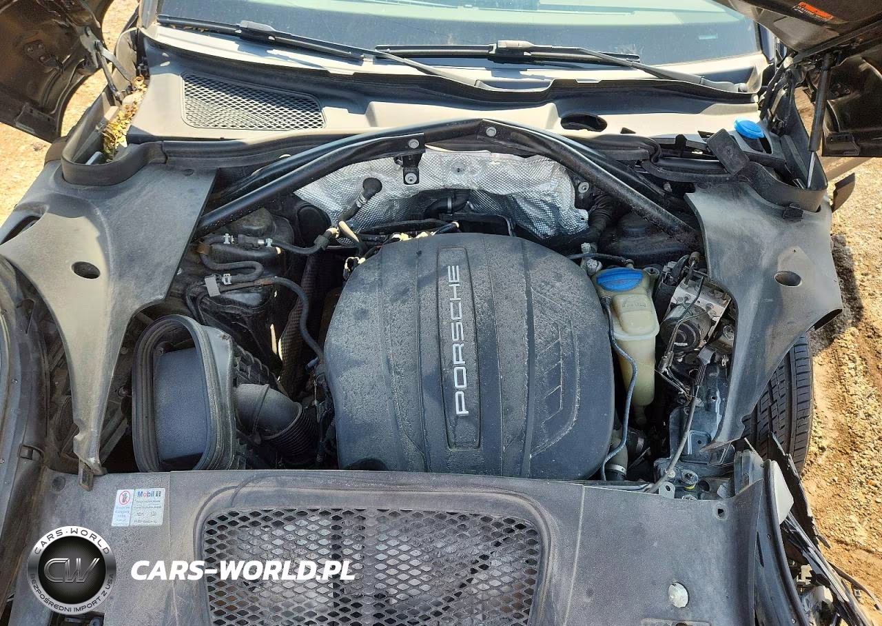 2017 Porsche Macan VIN:WP1AA2A54HLB00585 - 12