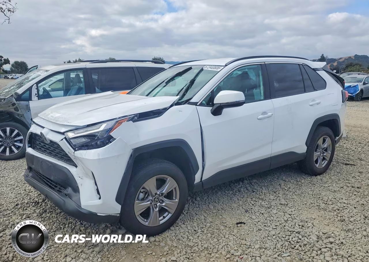 2025 Toyota Rav4 Xle