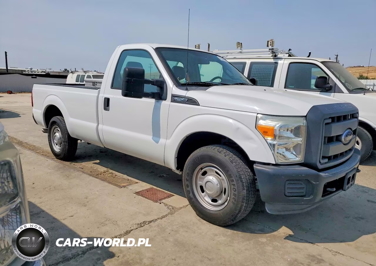 2013 Ford F250 Super Duty VIN:1FTBF2A66DEB81720 - 4