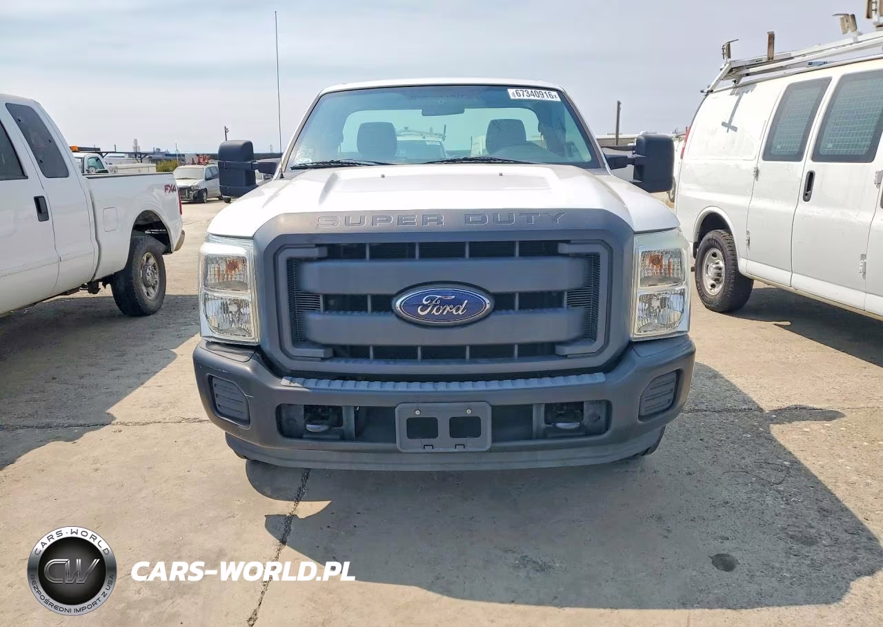 2013 Ford F250 Super Duty VIN:1FTBF2A66DEB81720 - 5