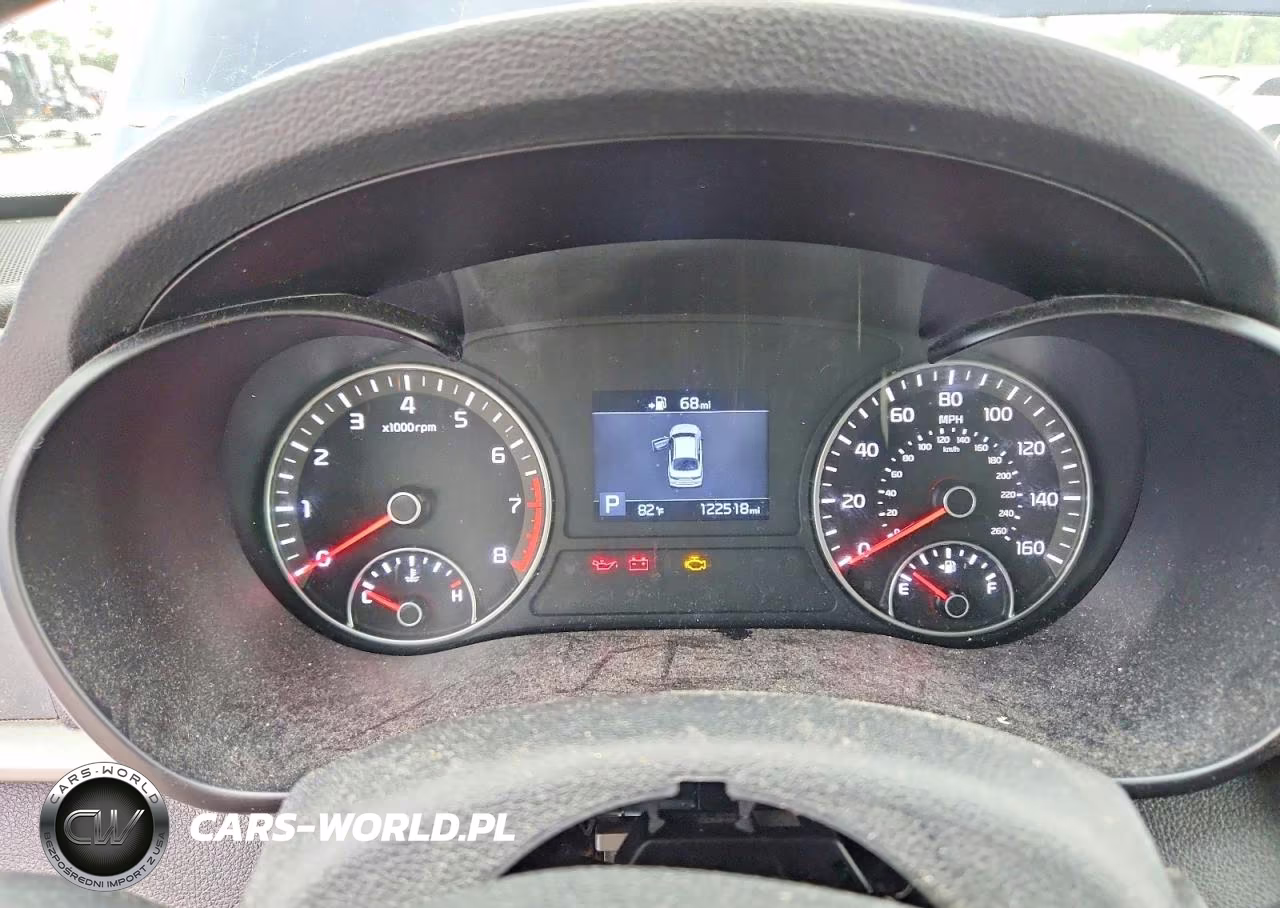 2019 Kia Optima Lx VIN:5XXGT4L31KG312607 - 9