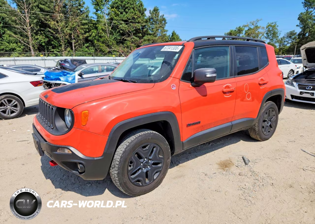 2017 Jeep Renegade Trailhawk VIN:ZACCJBCB3HPF86136 - 1