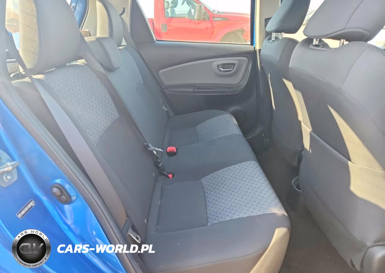2016 Toyota Yaris 5-Door Le VIN:VNKKTUD31GA059615 - 10