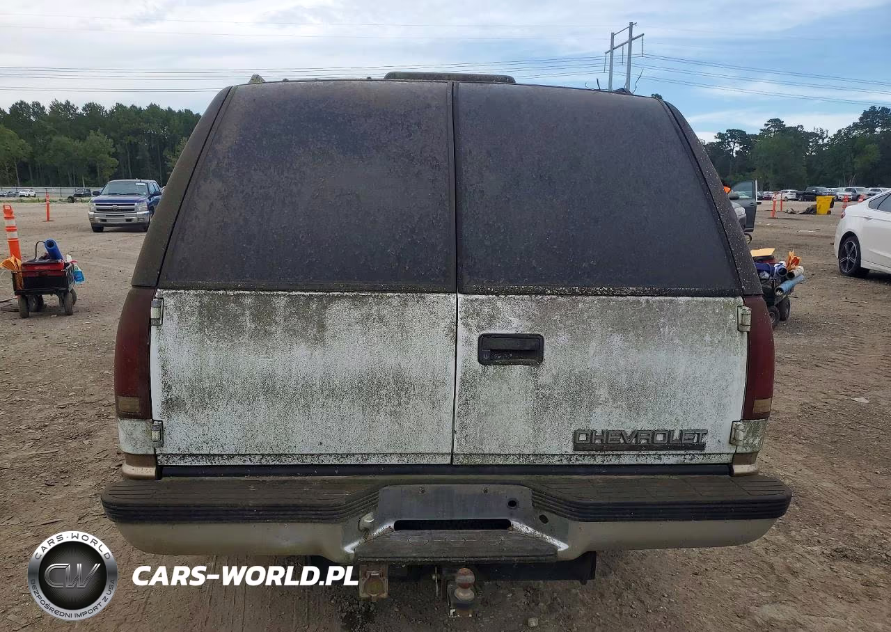 1999 Chevrolet Tahoe C1500 VIN:1GNEC13R3XJ541701 - 6