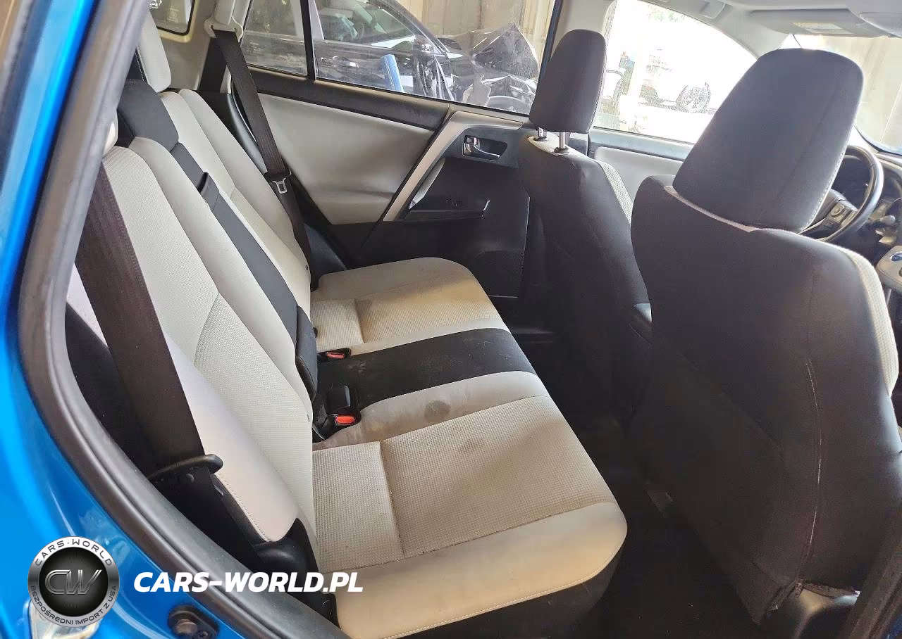2018 Toyota Rav4 Hybrid Xle VIN:JTMRJREVXJD155114 - 10
