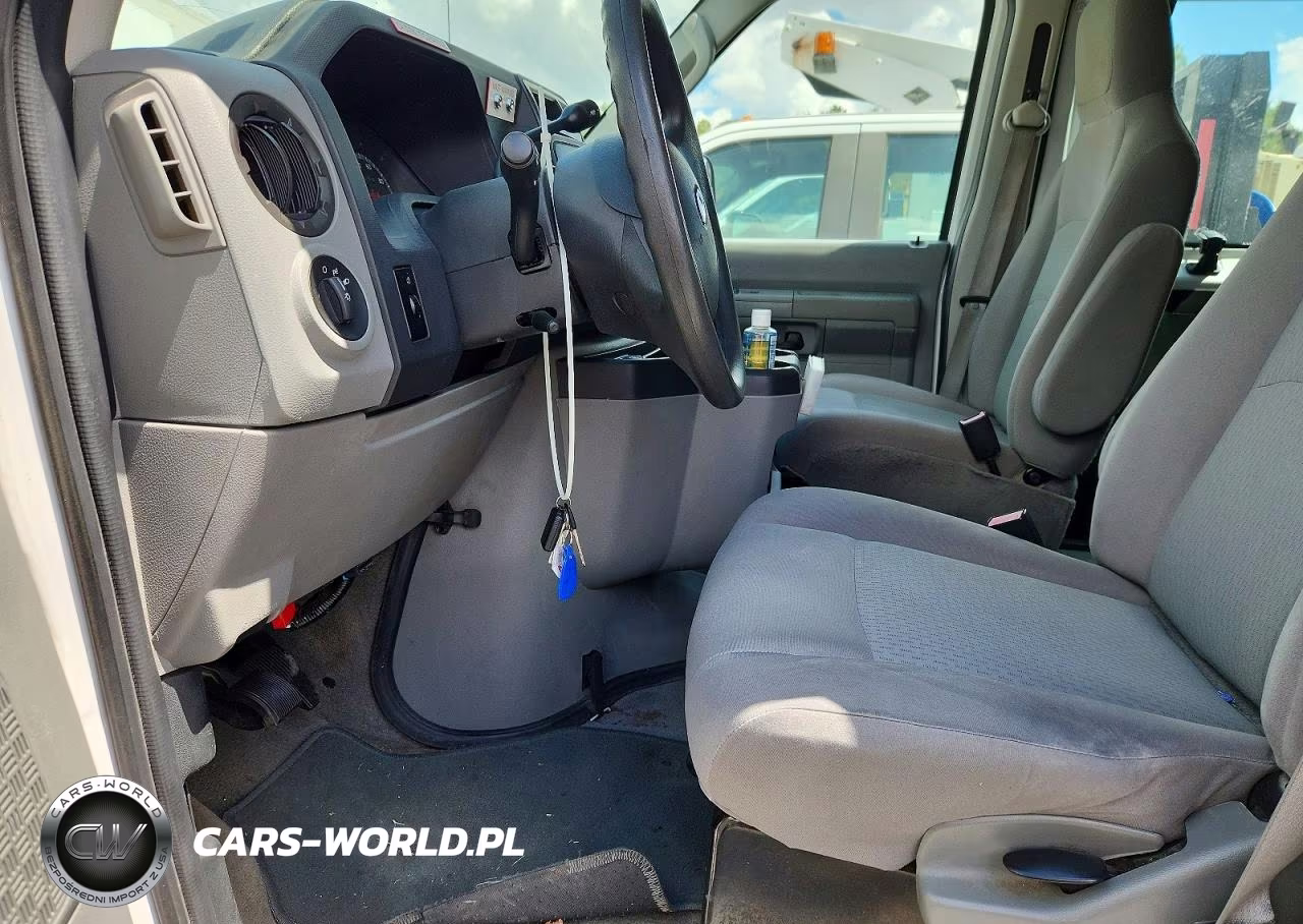 2012 Ford Econoline E350 Super Duty Van VIN:1FTSE3ES9CDA92261 - 7