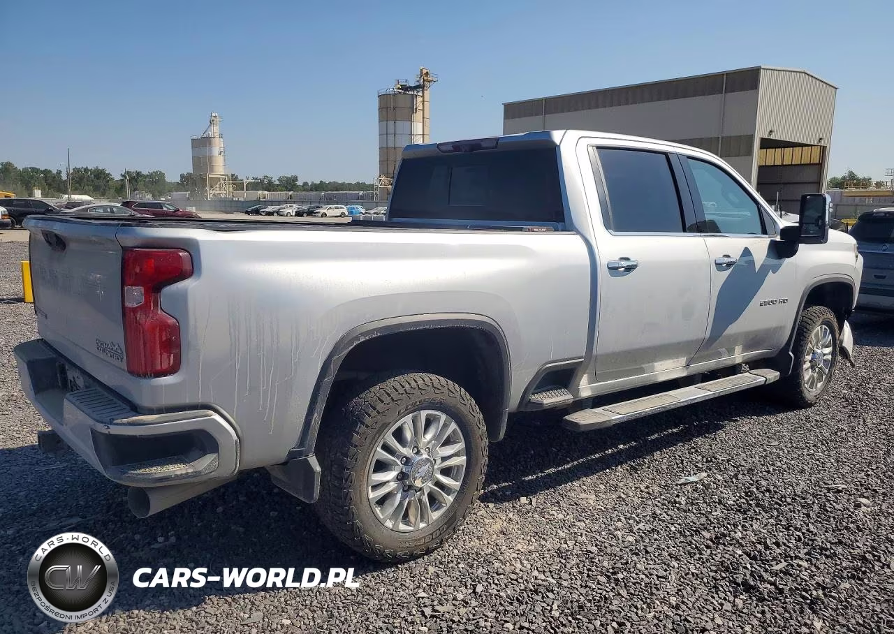 2020 Chevrolet Silverado K2500 High Country VIN:1GC4YREYXLF105594 - 3