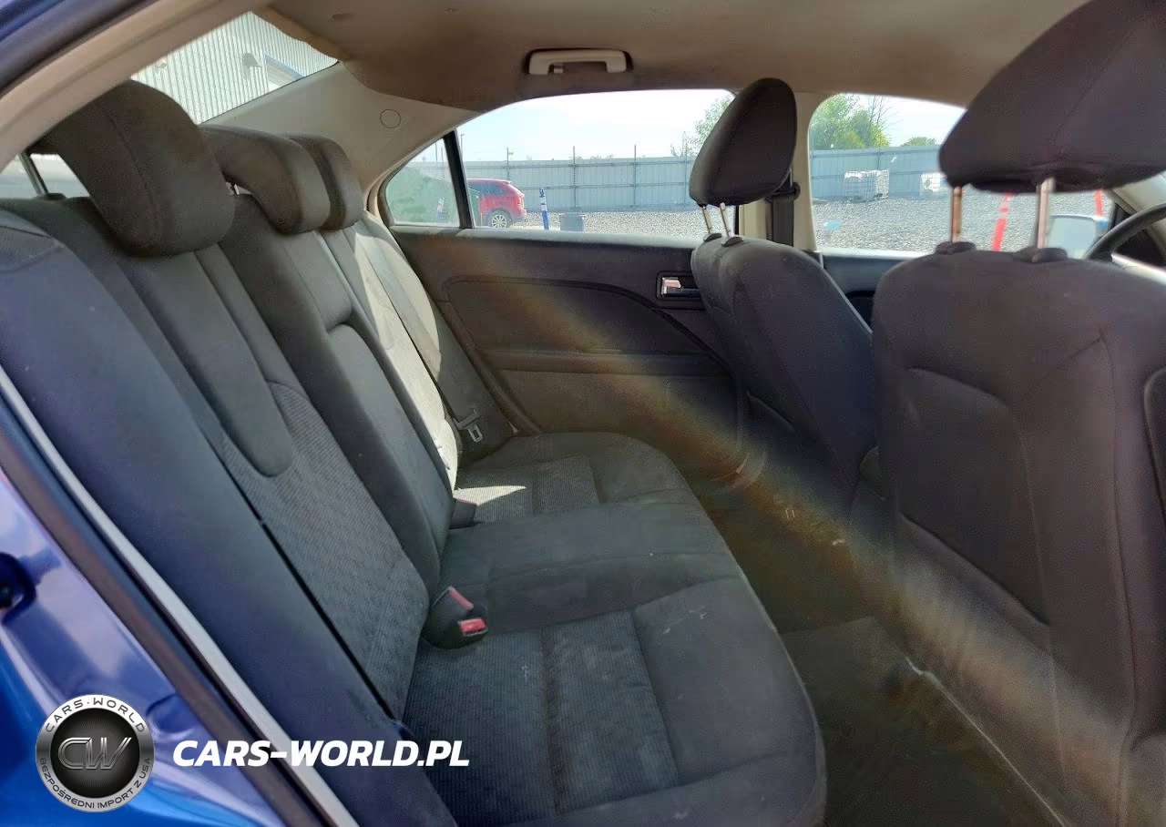 2010 Ford Fusion Se VIN:3FAHP0HA3AR245443 - 10