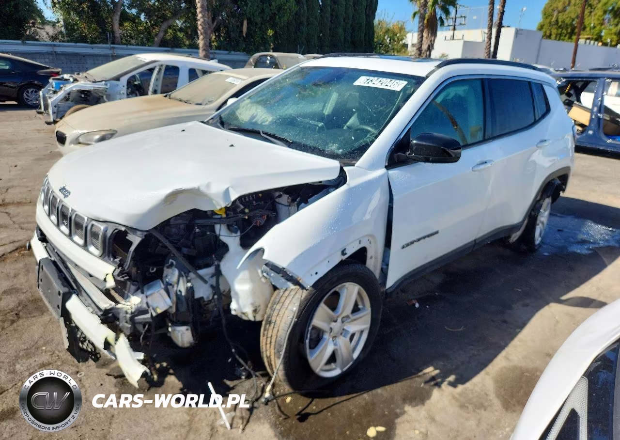 2022 Jeep Compass Latitude VIN:3C4NJCBB5NT166334 - 1