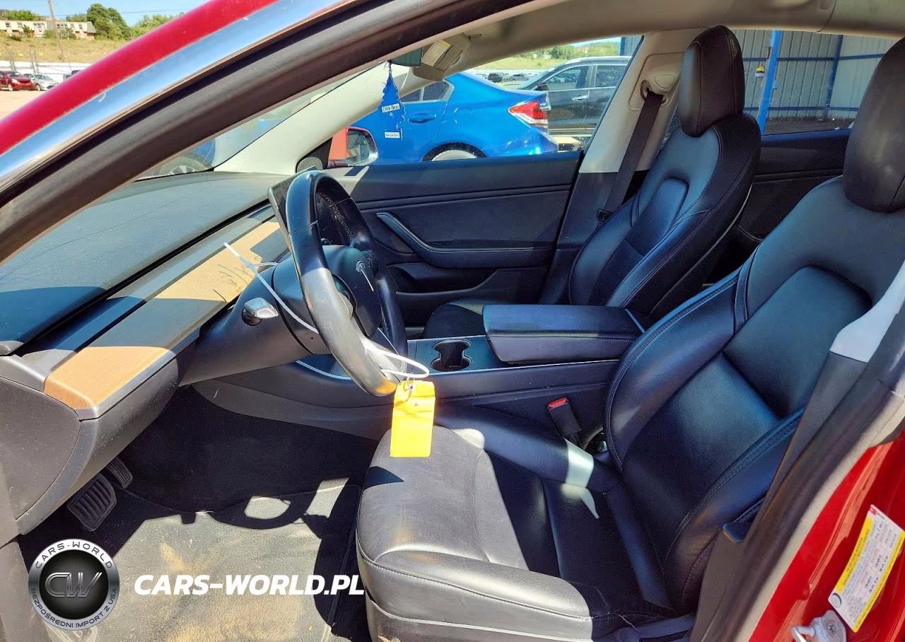 2018 Tesla Model 3 VIN:5YJ3E1EB5JF091428 - 7