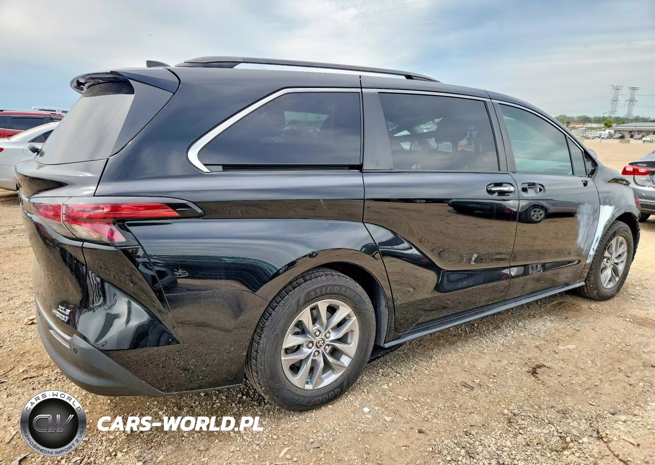 2022 Toyota Sienna Xle VIN:5TDJRKEC2NS099675 - 3