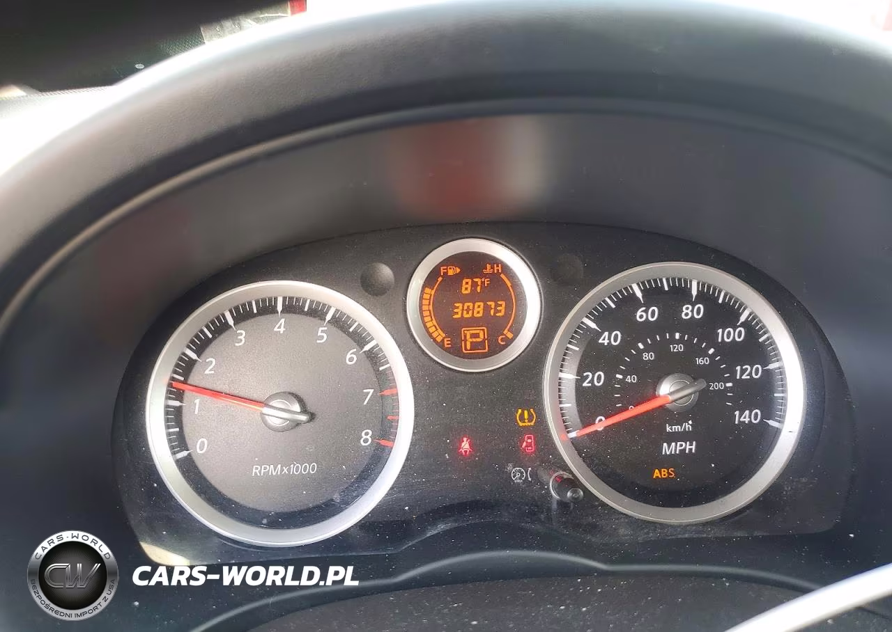 2010 Nissan Sentra 2.0 VIN:3N1AB6AP6AL688963 - 9