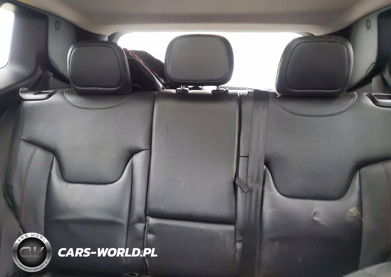 2019 Jeep Renegade Trailhawk VIN:ZACNJBC14KPJ97512 - 10