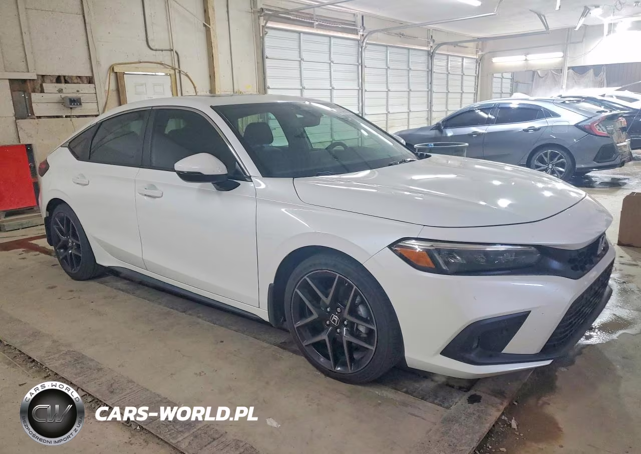 2024 Honda Civic Sport Touring VIN:19XFL1G89RE005270 - 4