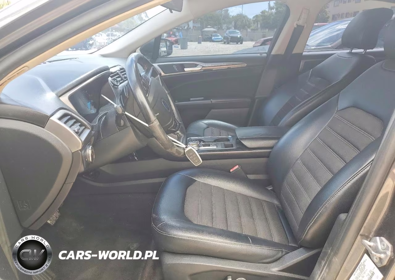 2017 Ford Fusion Se VIN:3FA6P0T9XHR388386 - 7
