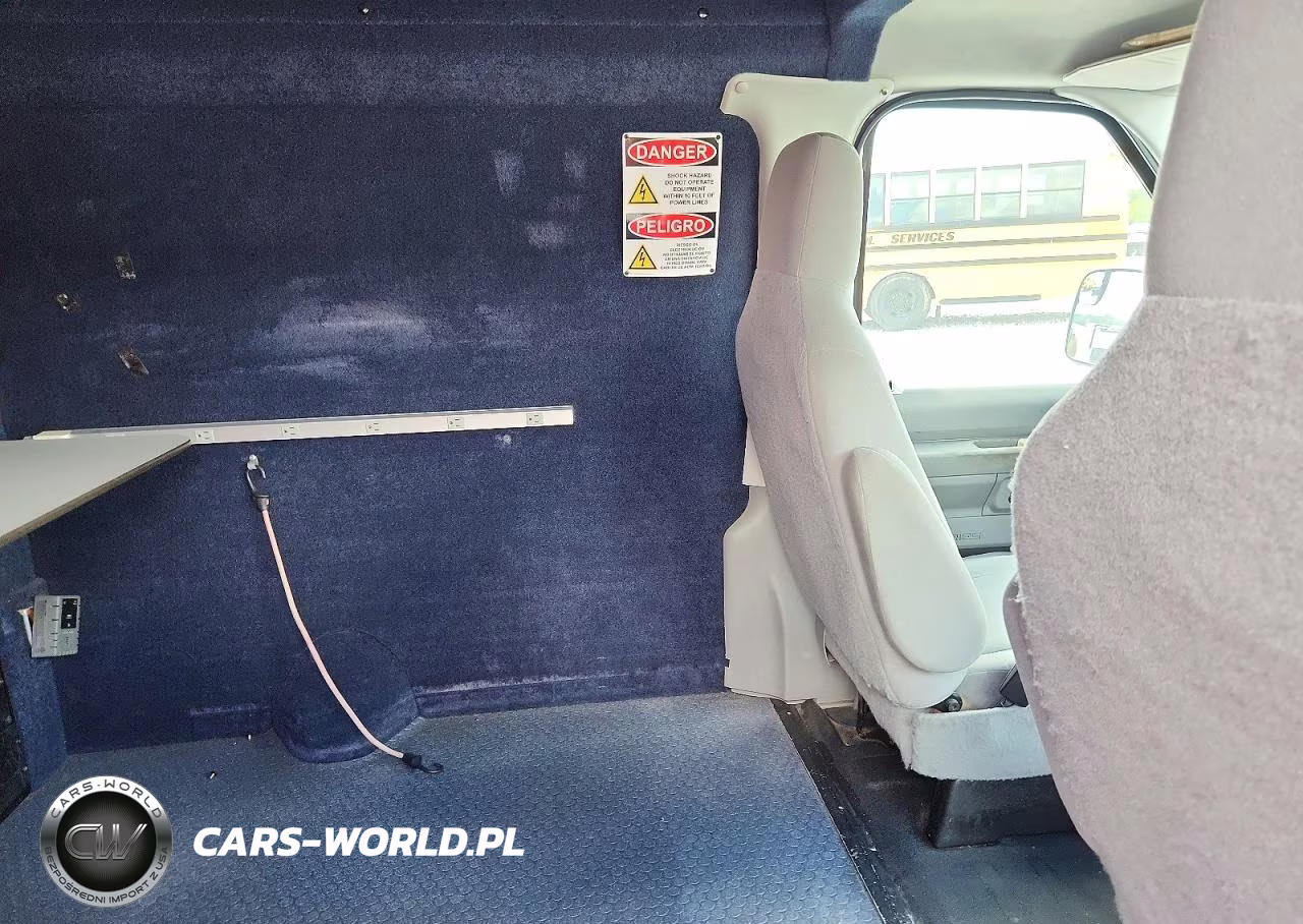 2012 Ford Econoline E250 Van VIN:1FTNE2EL7CDA13735 - 10