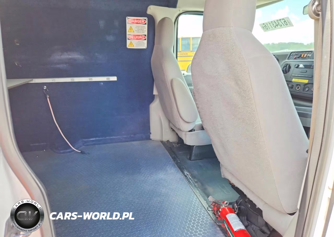 2012 Ford Econoline E250 Van VIN:1FTNE2EL7CDA13735 - 11