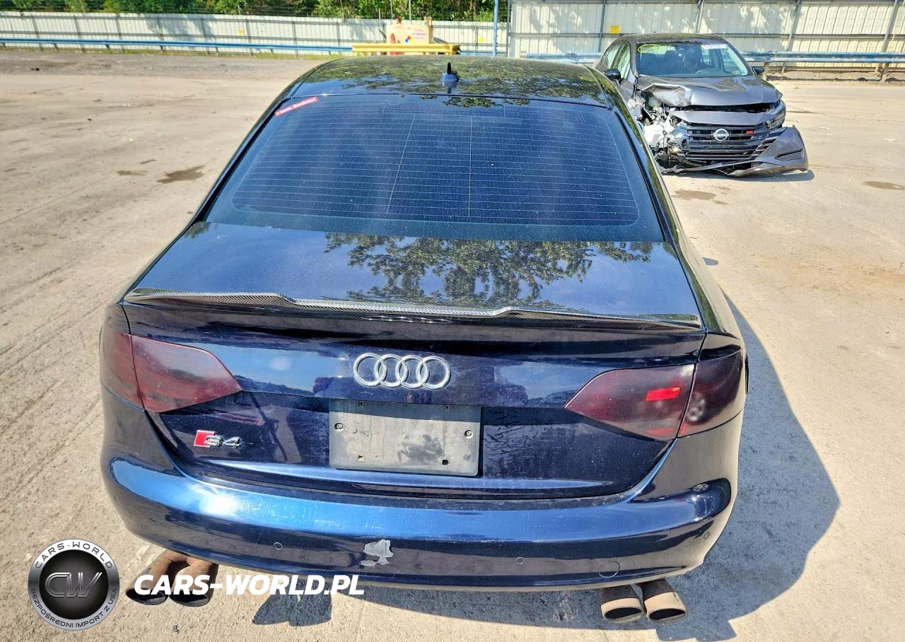 2010 Audi S4 Premium Plus VIN:WAUBGAFL3AA094640 - 6