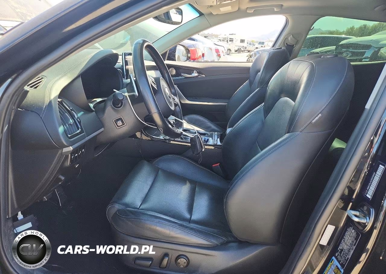 2018 Kia Stinger Premium VIN:KNAE25LA2J6013040 - 7