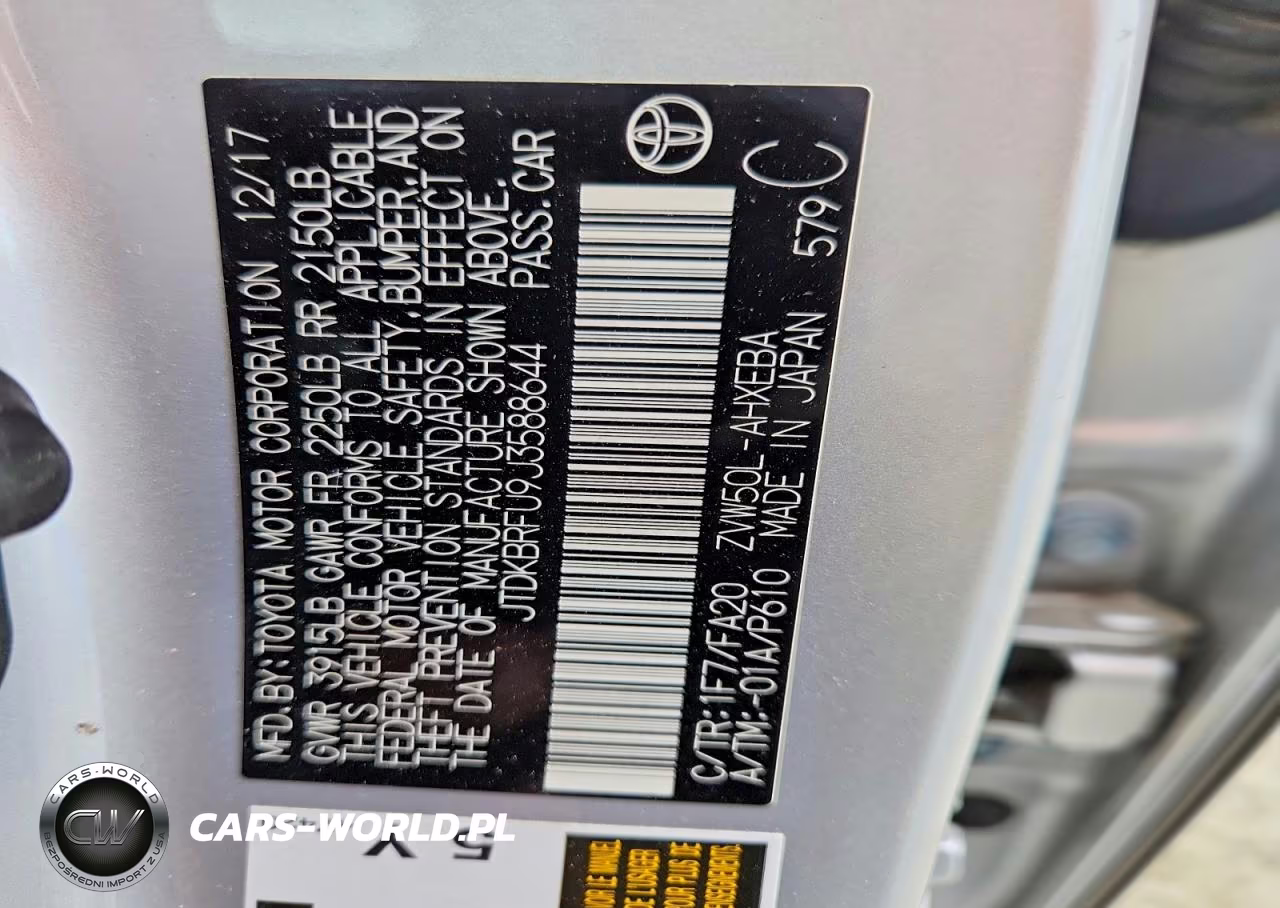2018 Toyota Prius VIN:JTDKBRFU9J3588644 - 13