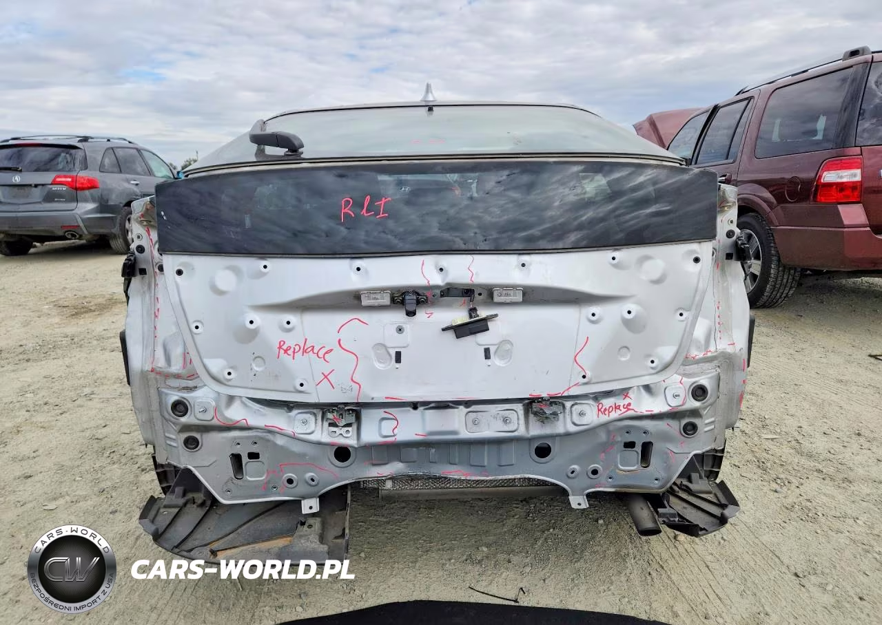 2018 Toyota Prius VIN:JTDKBRFU9J3588644 - 6