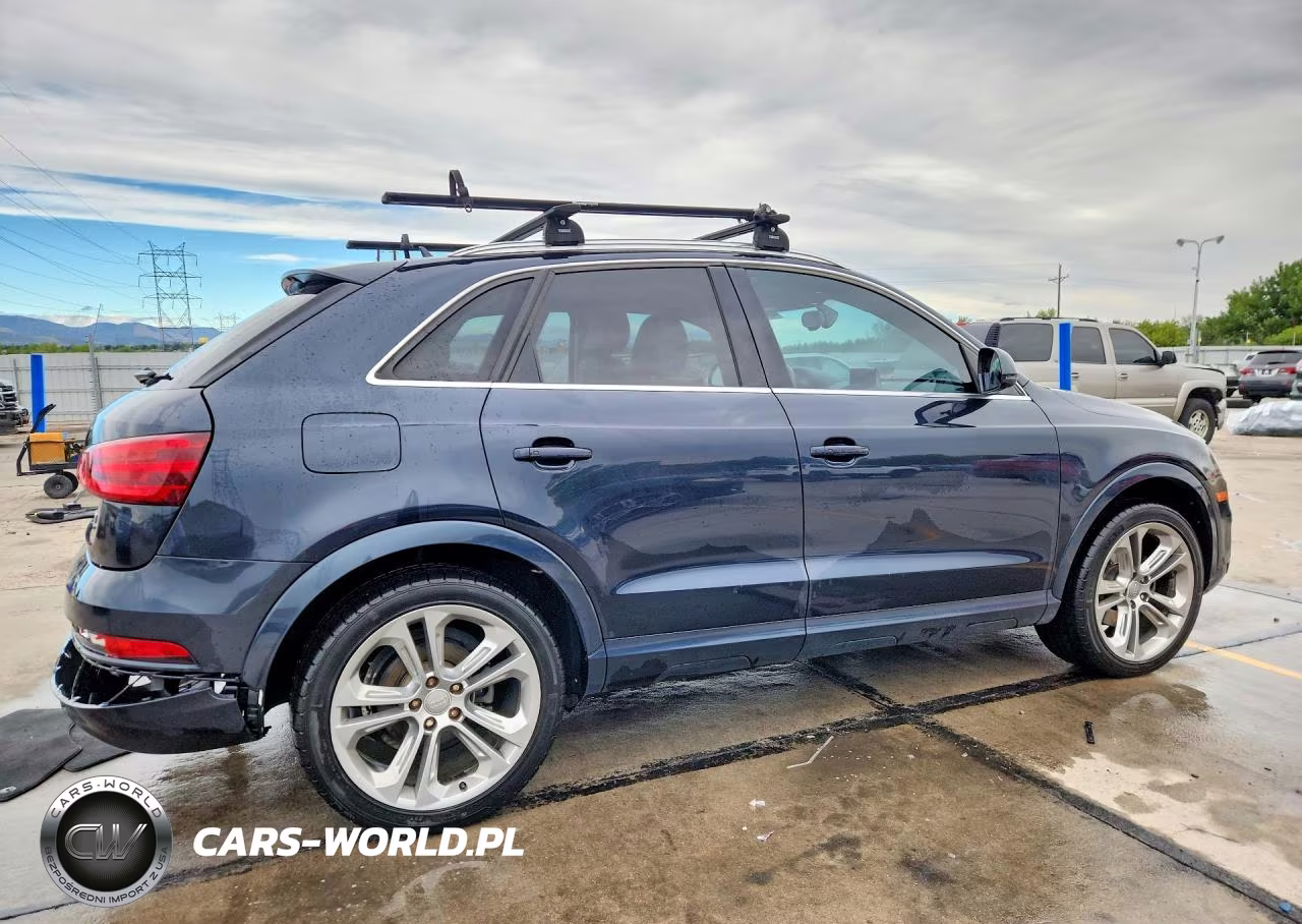 2015 Audi Q3 Prestige VIN:WA1GFCFSXFR006345 - 3