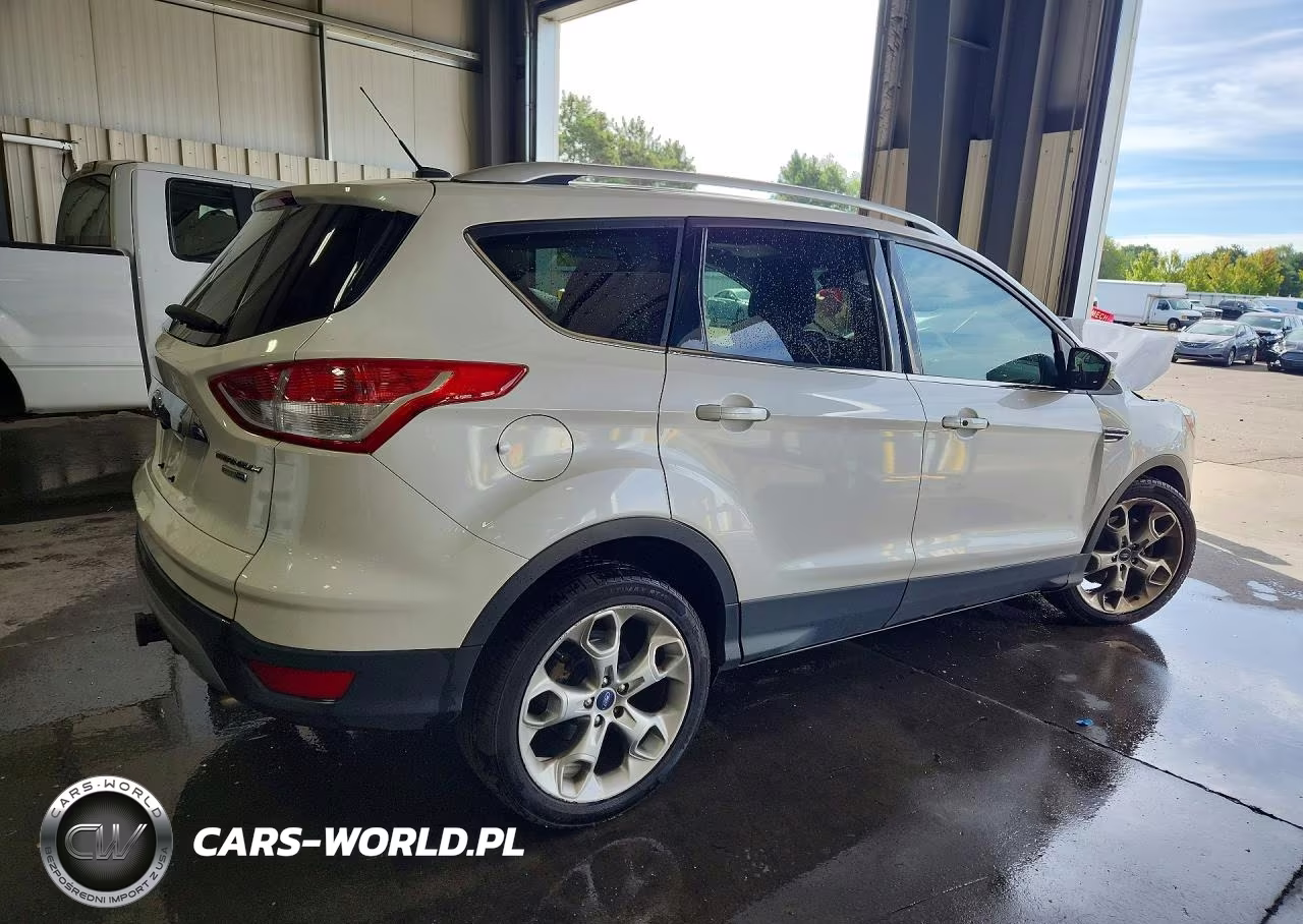 2016 Ford Escape Titanium VIN:1FMCU9J95GUC59357 - 3