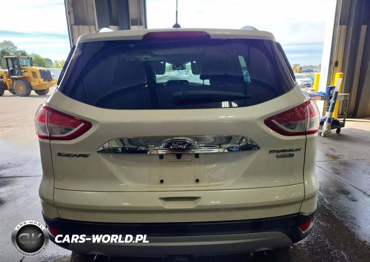2016 Ford Escape Titanium VIN:1FMCU9J95GUC59357 - 6