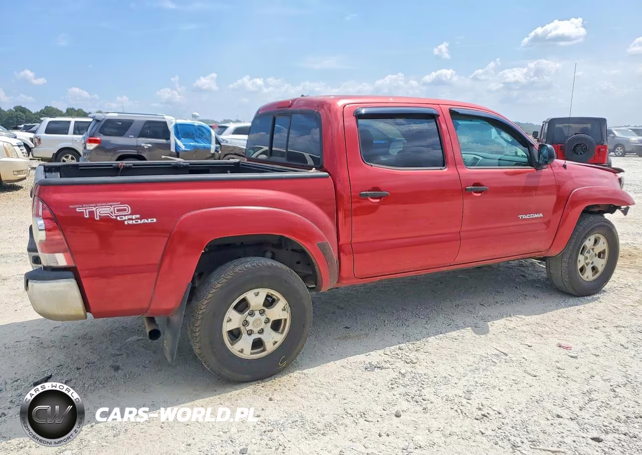 2011 Toyota Tacoma V6 VIN:3TMLU4EN1BM077523 - 3