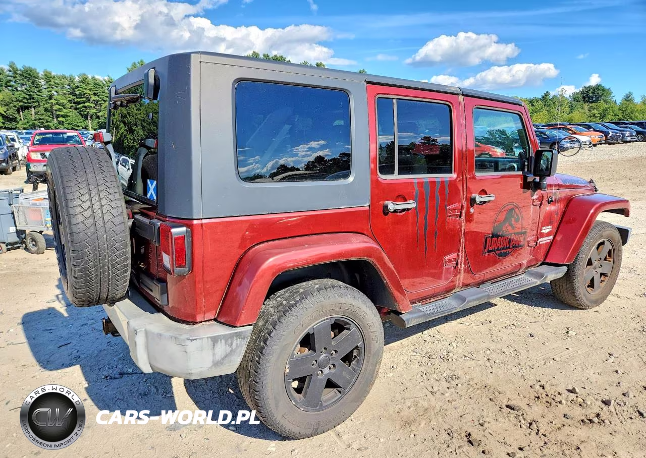 2009 Jeep Wrangler Unlimited Sahara VIN:1J8GA59179L758023 - 3
