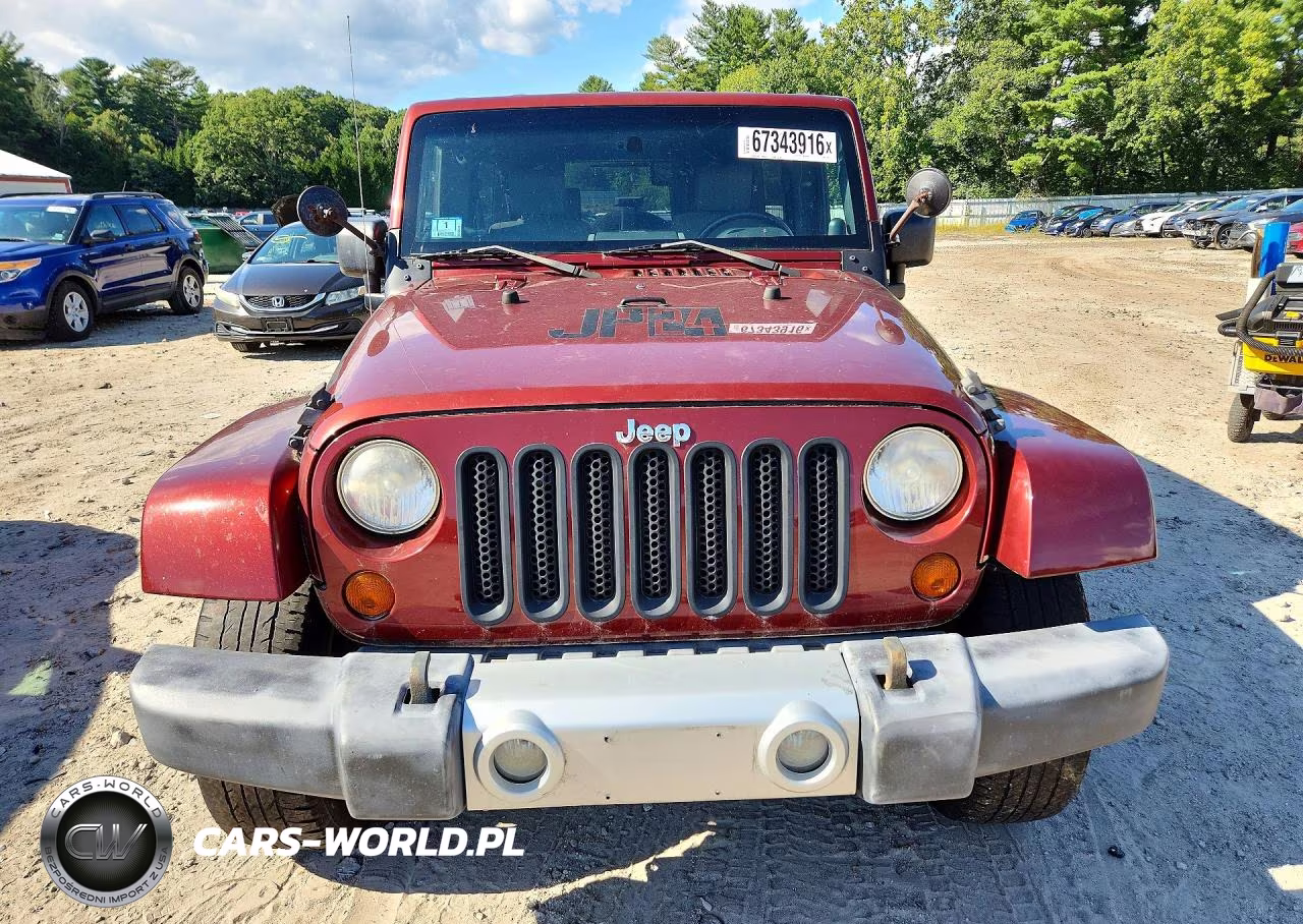 2009 Jeep Wrangler Unlimited Sahara VIN:1J8GA59179L758023 - 5