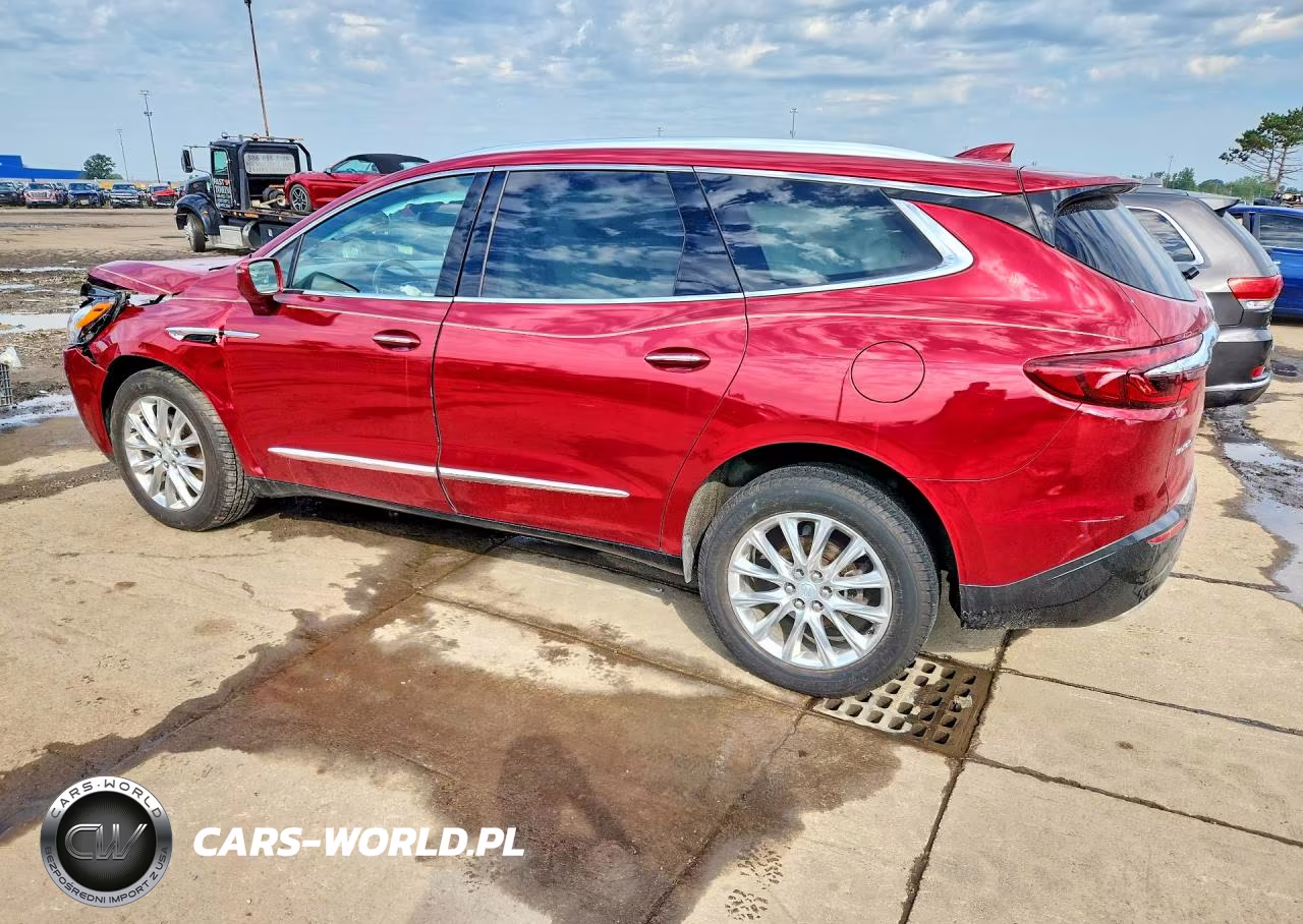2018 Buick Enclave Premium VIN:5GAEVBKW8JJ207026 - 2