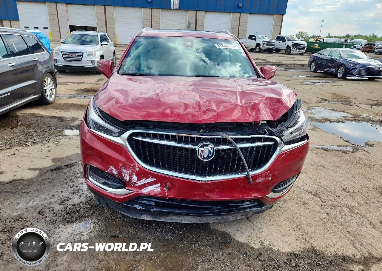 2018 Buick Enclave Premium VIN:5GAEVBKW8JJ207026 - 5
