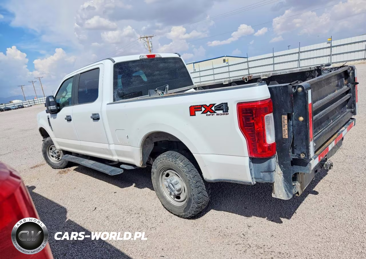 2018 Ford F250 Super Duty VIN:1FT7W2B67JEC90333 - 2
