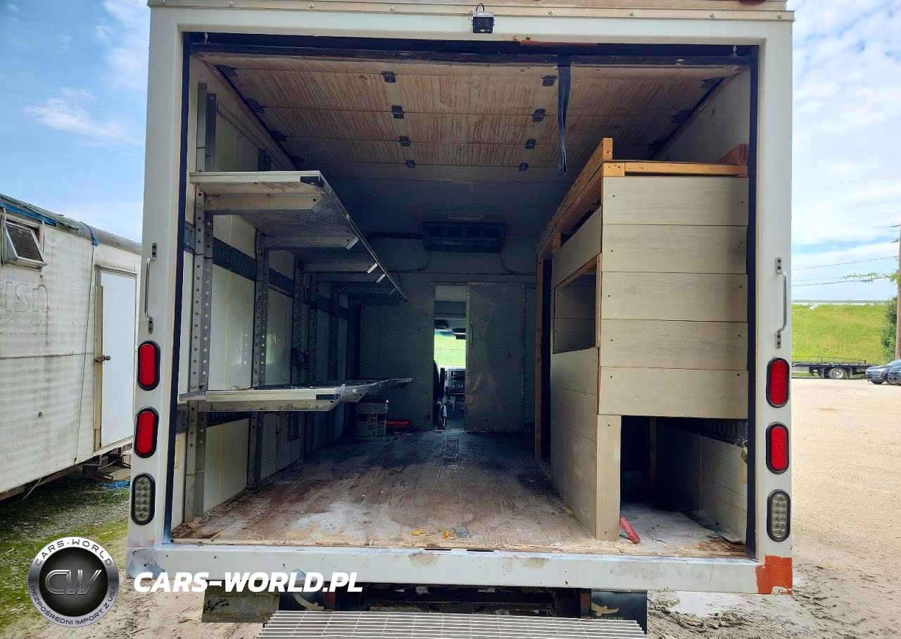 2011 Freightliner Sprinter 3500 VIN:WDPPF4CCXB9462387 - 10