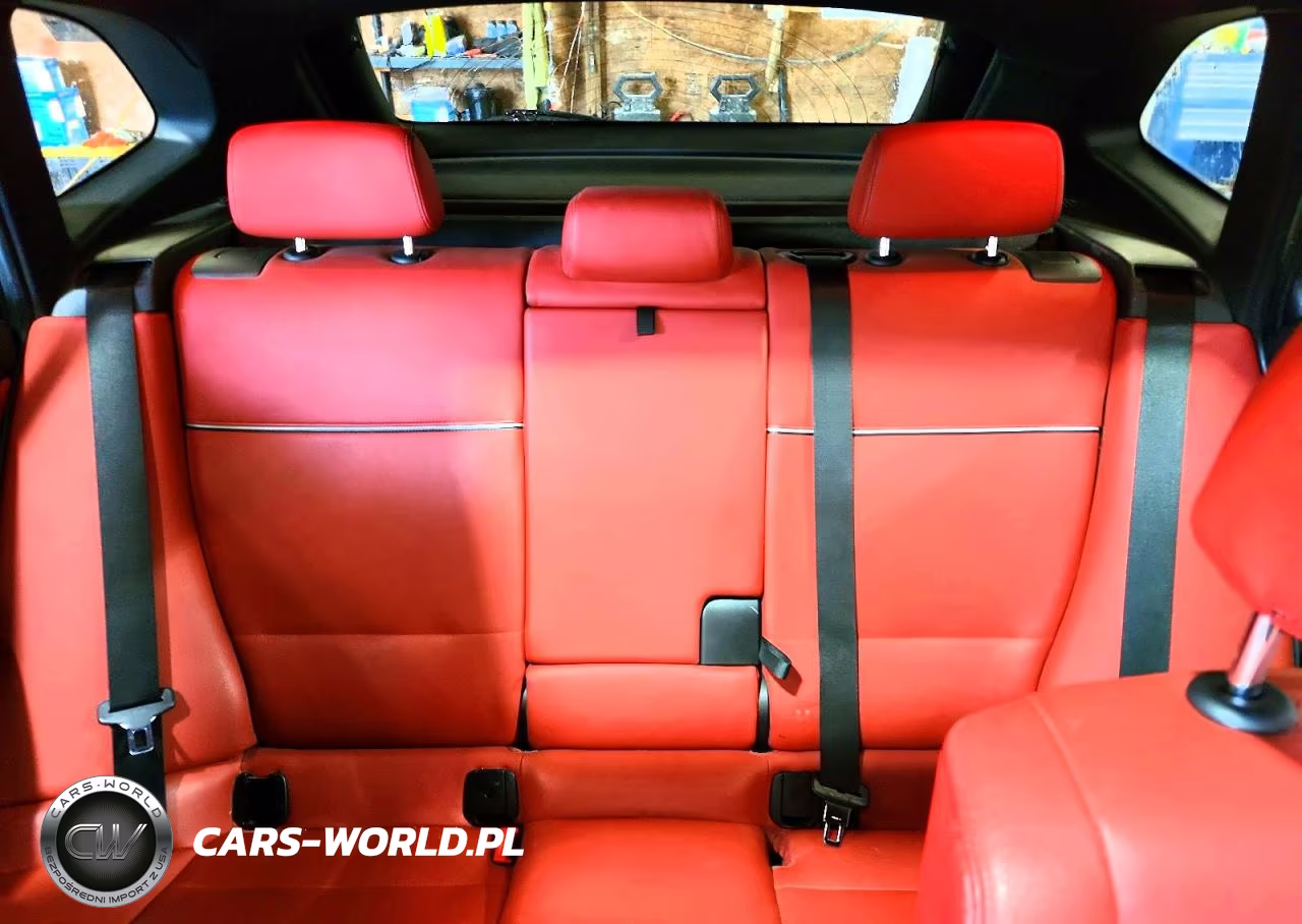2015 BMW X1 xDrive28I VIN:WBAVL1C5XFVY35493 - 10