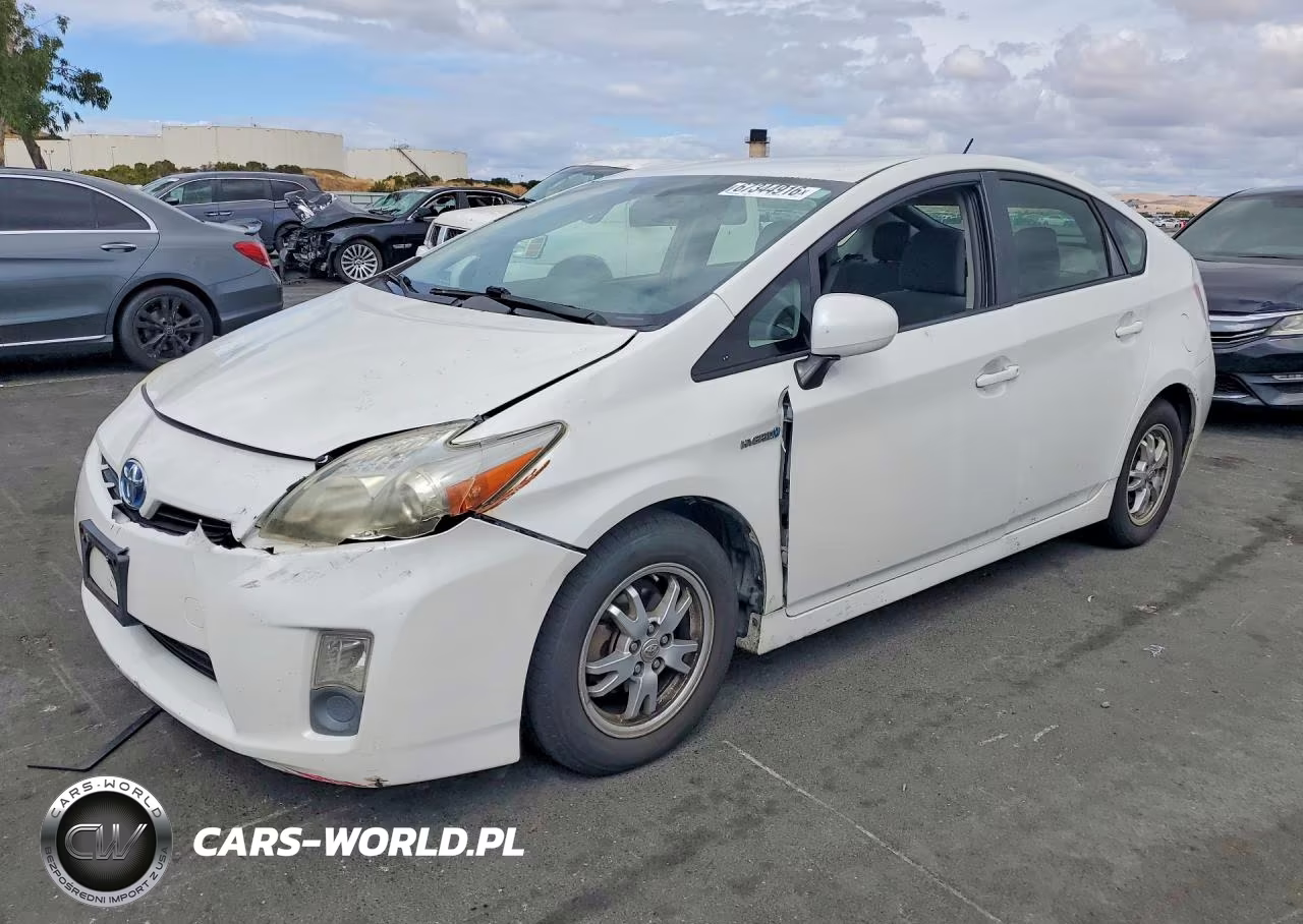 2011 Toyota Prius Three
