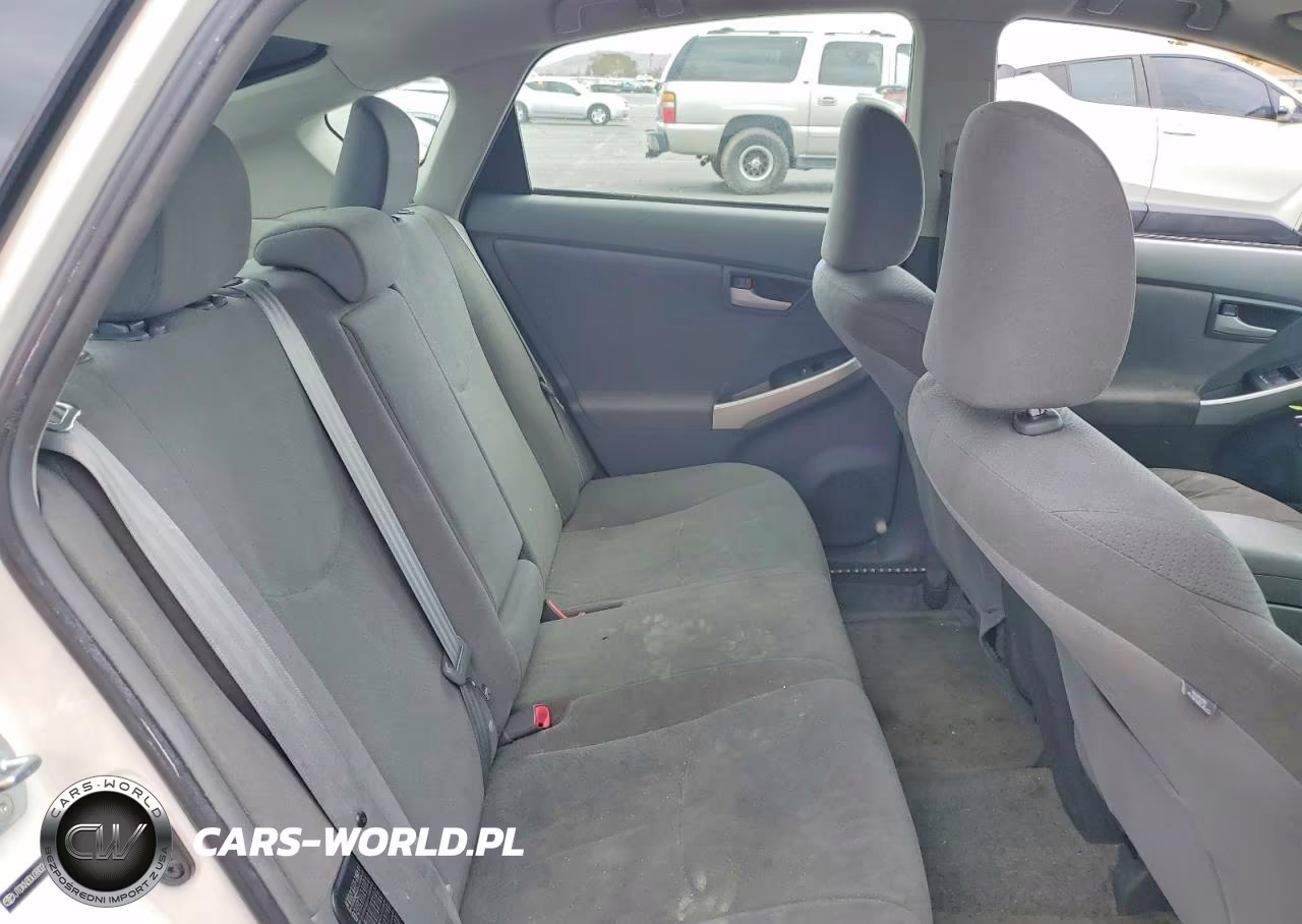 2011 Toyota Prius Three VIN:JTDKN3DU2B0249332 - 10
