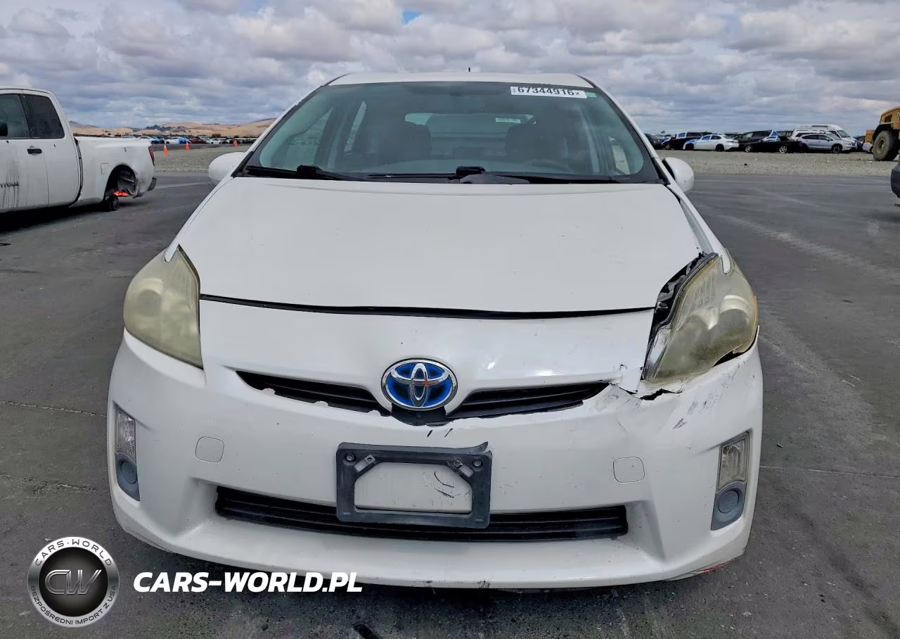 2011 Toyota Prius Three VIN:JTDKN3DU2B0249332 - 5