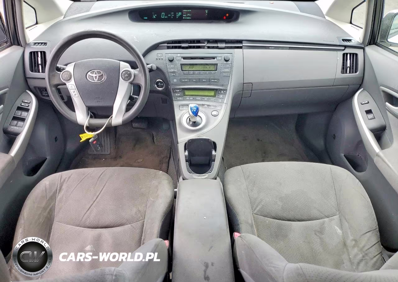 2011 Toyota Prius Three VIN:JTDKN3DU2B0249332 - 8
