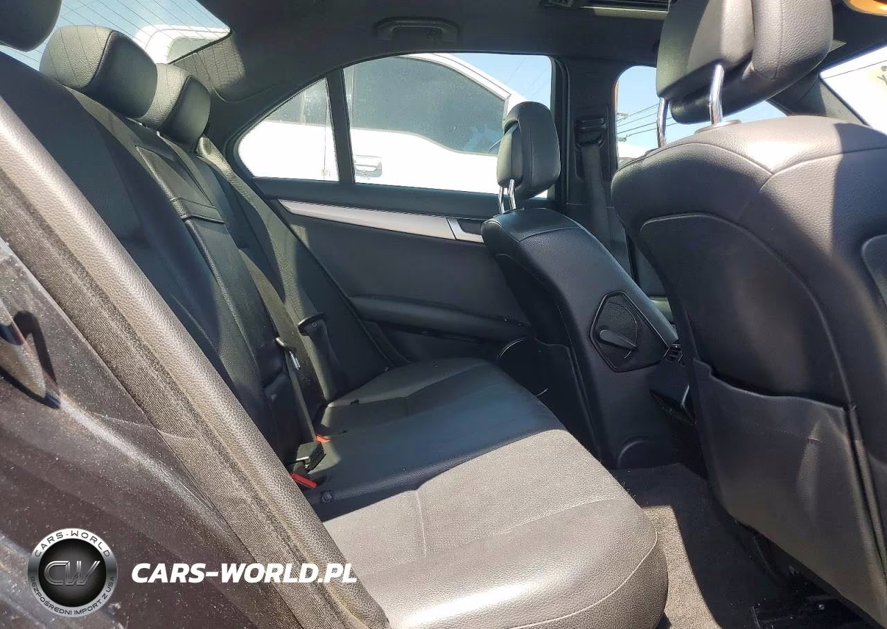 2012 Mercedes-Benz C 250 VIN:WDDGF4HB3CA651640 - 10