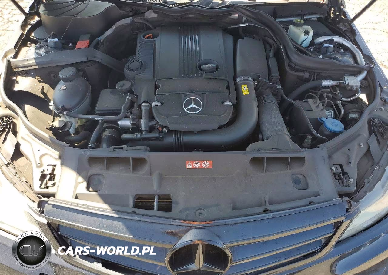 2012 Mercedes-Benz C 250 VIN:WDDGF4HB3CA651640 - 11