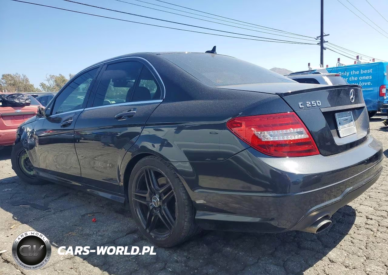 2012 Mercedes-Benz C 250 VIN:WDDGF4HB3CA651640 - 2