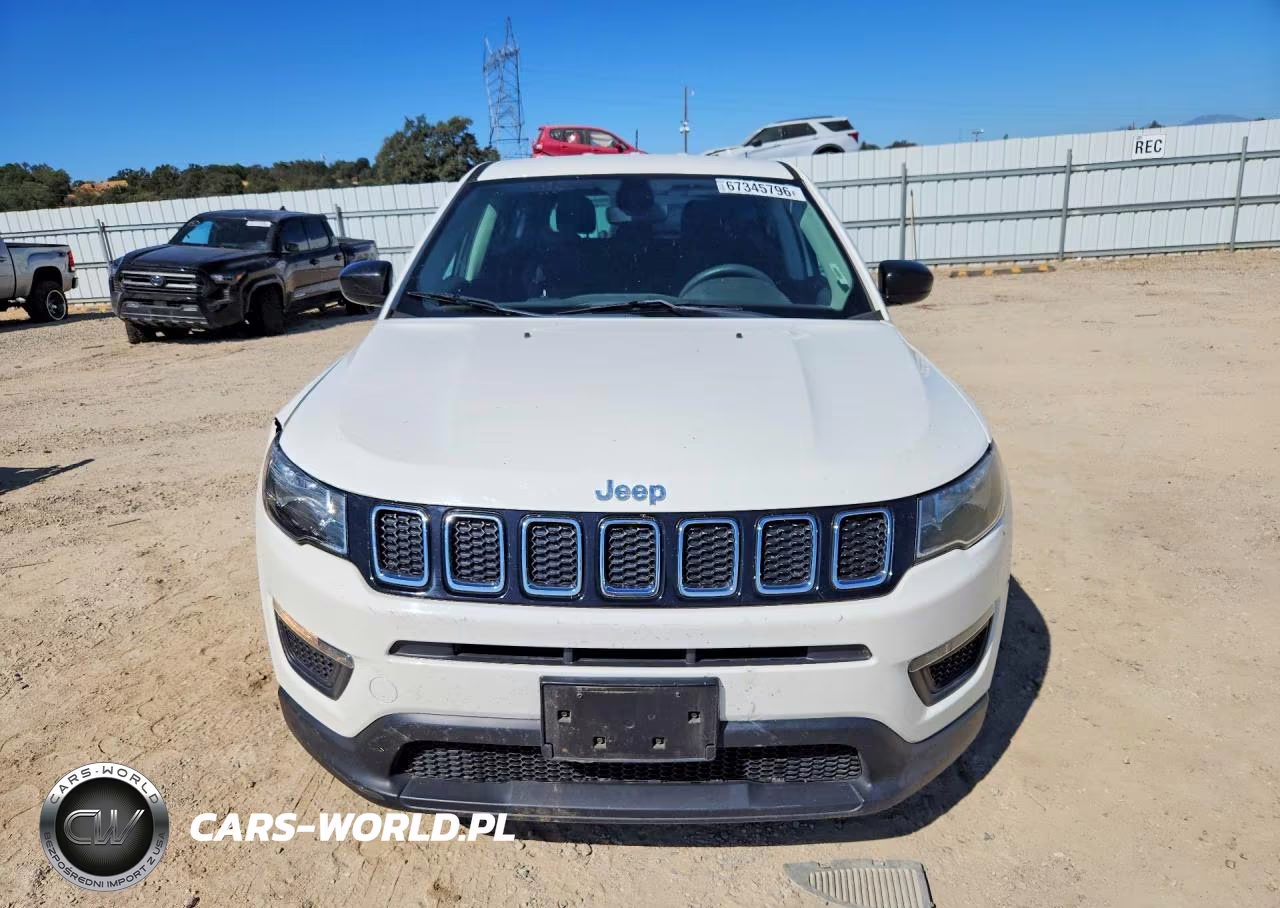 2018 Jeep Compass Sport VIN:3C4NJCAB4JT488281 - 5